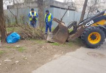 Curățenia de primăvară. Echipele Ecosal au ajuns în Micro 17 și Micro 18