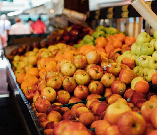 Apropierea sărbătorilor și minivacanța de 1 Mai aduc viață în piețele gălățene