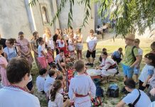 Activităţile de vacanţă pentru copii continuă în Arhiepiscopia Dunării de Jos