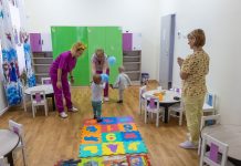 Prima creșă amenajată în Galați după Revoluție și-a deschis porțile astăzi. Ionuț Pucheanu:”Când vezi atât de multă bucurie pe chipul copiilor, nu poți decât să te simți și tu împlinit”