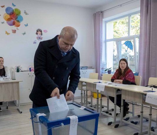 Ionuț Pucheanu: “Am votat cu toată încrederea pentru un viitor mai bun, pentru toți românii. Veniți la vot!”