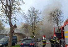 Incendiu pe strada Lozoveni