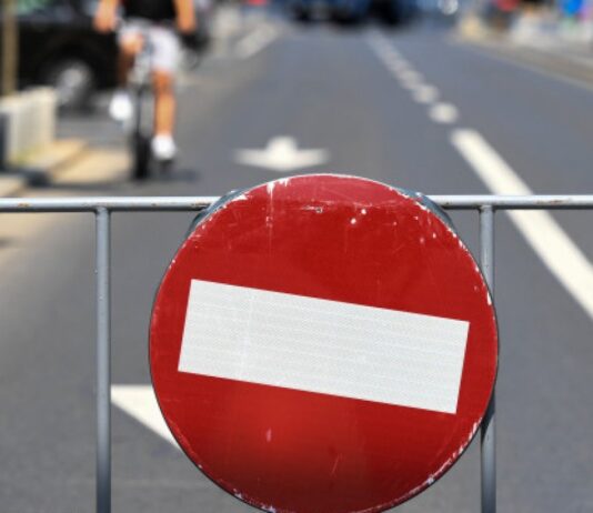 Atenție, șoferi! Trafic închis pe mai multe intersecții cu strada Domnească