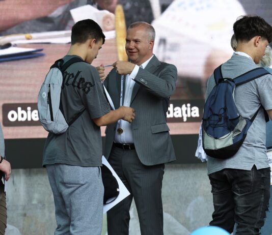 Gala Excelenței în Educație. Peste 1.000 de elevi, studenți și profesori vor fi premiați