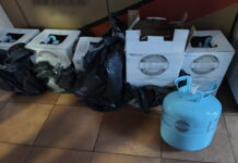 Butelii cu agent refrigerant reținute pentru transport ilegal și contrabandă la frontieră