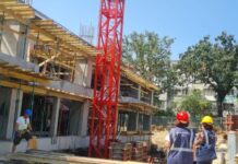 Amenzi de peste 60.000 lei aplicate de inspectorii de muncă angajatorilor din construcții