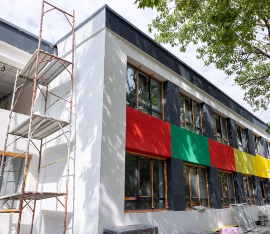 Continuă investițiile pentru educația copiilor din Galați. Grădinița nr. 36, în plină modernizare