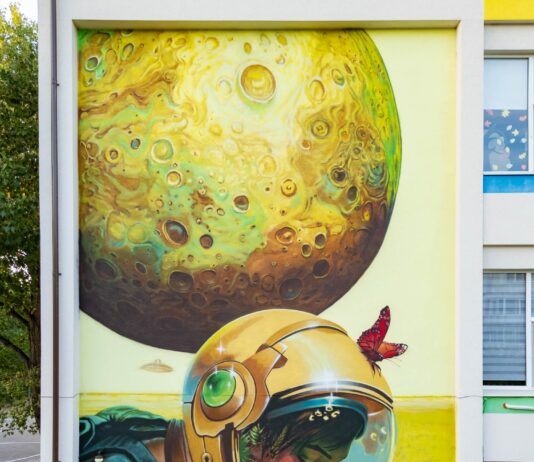 Arta urbană a invadat Galațiul. Școli și autobuze pictate de artiști renumiți din România și de peste hotare (GALERIE FOTO))