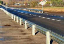 Un drum județean, afectat de inundații, a fost complet refăcut