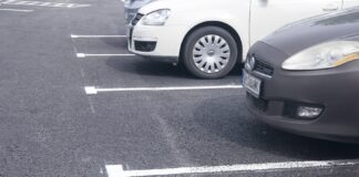 Locuri de parcare vacante în mai multe cartiere din Galați. Iată cum le puteți rezerva