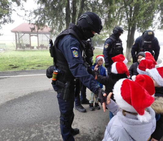 Magia Crăciunului a ajuns în cazarma jandarmilor gălățeni