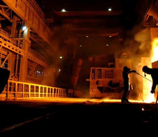 A fost adoptată ordonanța de guvern care înlesnește plata salariilor restante la Liberty Galați