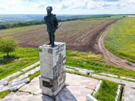 Statuia lui Ioan Vodă cel Viteaz, restaurată cu bani europeni