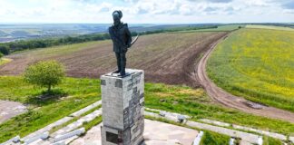 Statuia lui Ioan Vodă cel Viteaz, restaurată cu bani europeni