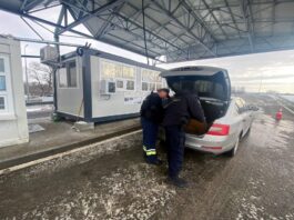 Depistat la volanul unui autoturism, deşi avea dreptul de a conduce suspendat