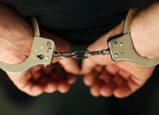 Bărbați arestați preventiv pentru lovire sau alte violențe