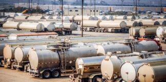 Transportator de carburanți, amendat pentru încălcarea legislației de mediu