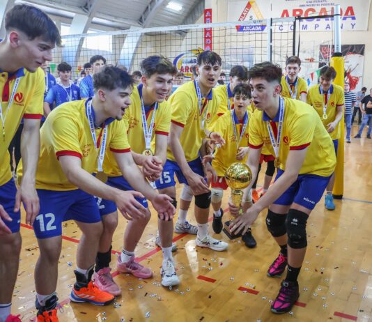 Aur pentru Galați la volei masculin! Arcada U17 este noua campioană a României