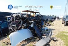 13 tone de deșeuri provenite din activități ilegale de dezmembrări auto, descoperite de polițiști