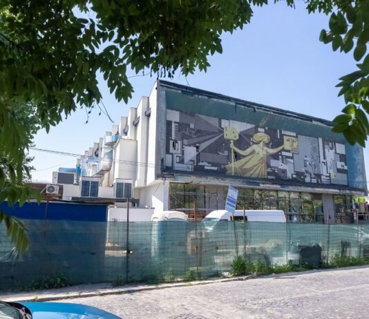 Lucrări în desfășurare la viitorul sediu al Teatrului pentru Copii și Tineret „Gulliver”