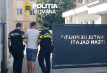 Angajatul unei spălătorii auto a furat mașina unui client și a intrat cu ea în șanț