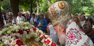 Începe Postul Adormirii Maicii Domnului