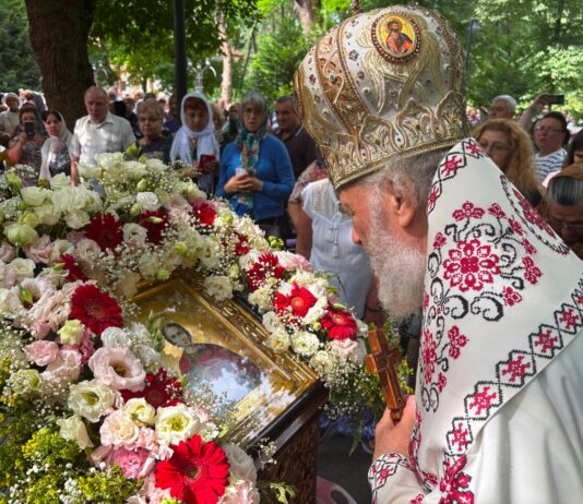 Începe Postul Adormirii Maicii Domnului