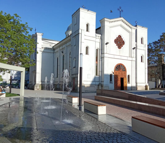 Exponatul lunii august: Biserica Greacă într-o imagine simbol a artei fotografice
