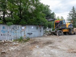 Cartiere în schimbare. Primăria demolează garajele din Mazepa I
