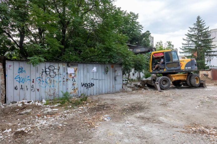 demolare 1