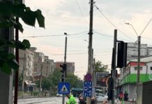 Intervenții de urgență ale Apă Canal pe străzile orașului, după vijelie