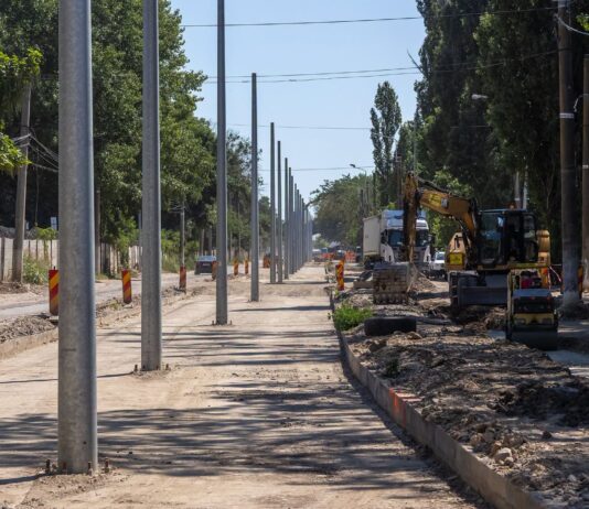 Lucrări în plină desfășurare pe strada Ștefan cel Mare