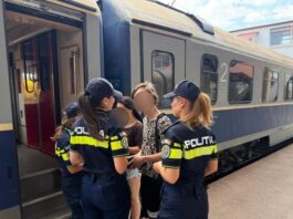Acțiuni în campania „Selfie-ul pe tren nu ia like-uri, ia vieți”