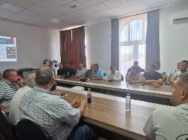 Polițiștii, în dialog cu cetățenii pentru o comunitate mai sigură