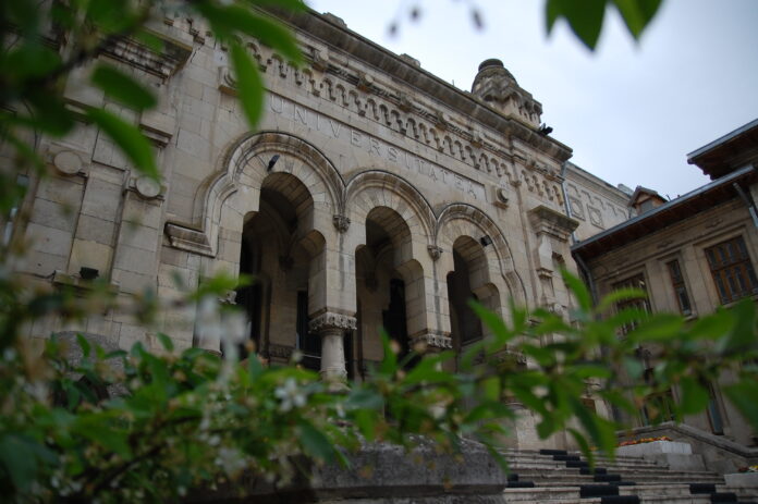 universitatea (2)