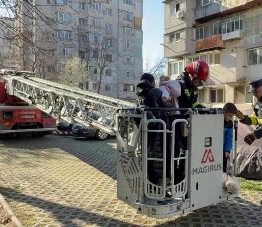 Porți deschise la Galați, de Ziua Pompierilor