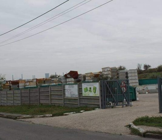 Gălățeni, nu uitați de punctele verzi ale Ecosal. Aruncarea deșeurilor la voia întâmplării atrage sancțiuni!