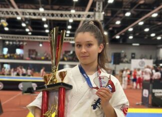 Crina Stase a urcat Galațiul pe cea mai înaltă treaptă a podiumului la Europenele de Karate Kyokushin