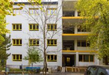 Lucrările avansează la Liceul „Paul Dimo”. Sălile de clasă, căminul și cantina, modernizate de Primărie
