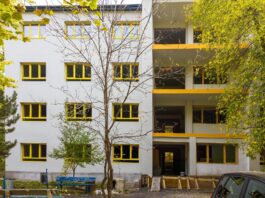 Lucrările avansează la Liceul „Paul Dimo”. Sălile de clasă, căminul și cantina, modernizate de Primărie